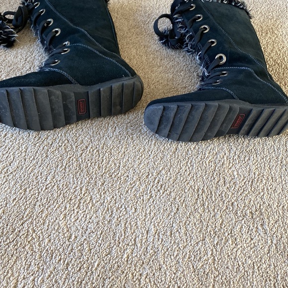 Suede boots - Picture 8 of 9